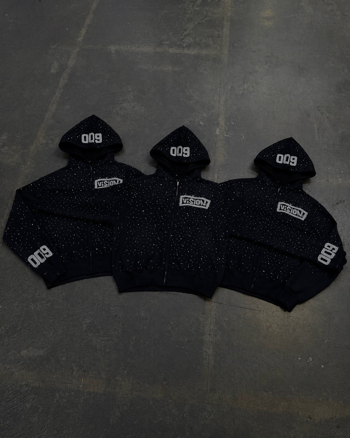 009 cropped hoodie