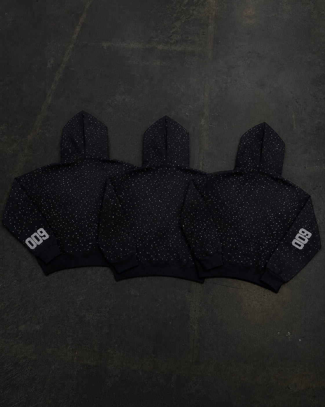 009 cropped hoodie